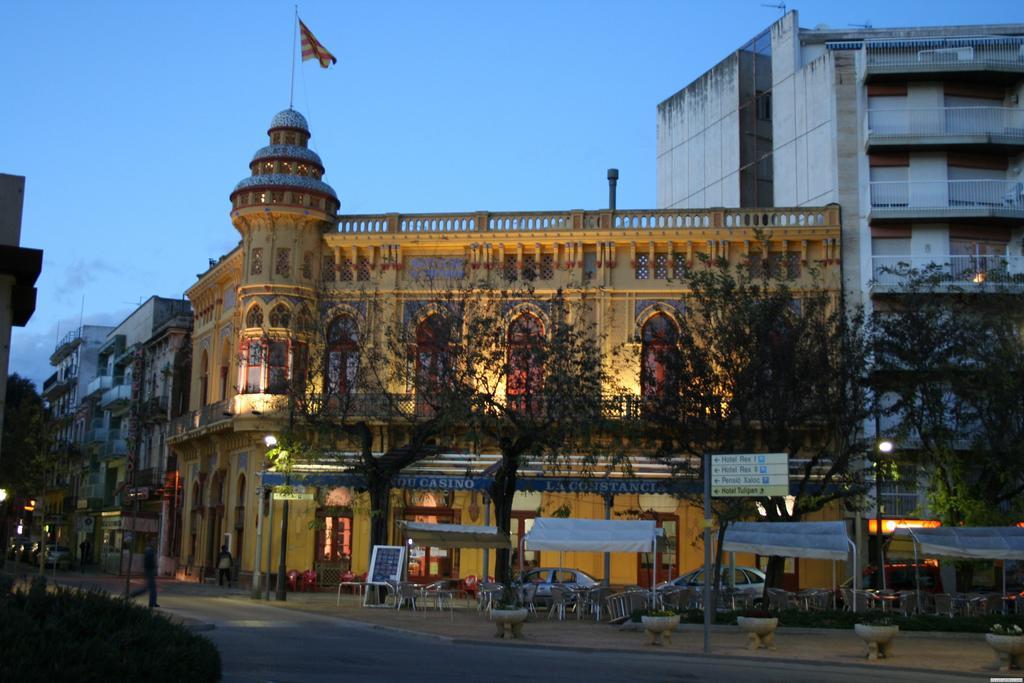 Hotel Del Mar Sant Feliu de Guixols Exterior photo